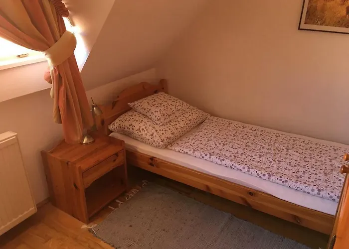 Terezia Vendeghaz Tihany